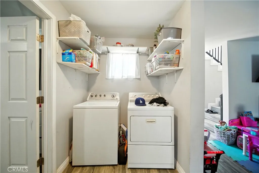 1142 E Century Boulevard, Los Angeles, California 90002 home-pic-20